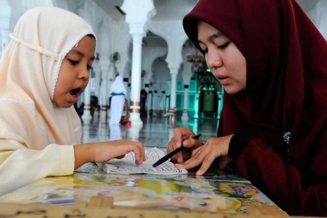 Bingung, Hati Gelisah, dan Hidup Tak Terarah? Coba Baca Al-Qur'an! Bingung, Hati Gelisah, dan Hidup Tak Terarah? Coba Baca Al-Qur'an!