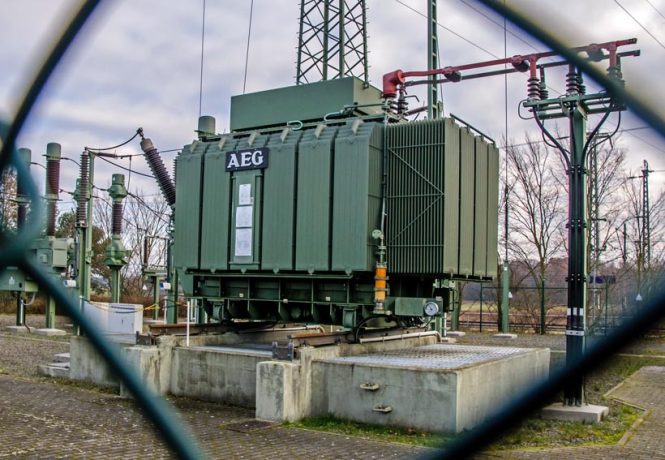 Pentingnya Transformator Indonesia dalam Pendistribusian Energi Pentingnya Transformator Indonesia dalam Pendistribusian Energi