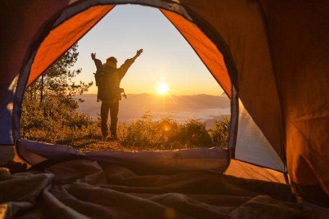 Rencanakan Perjalanan Camping Minimalis Anda dengan Cermat https://hilltopcamplembang.com/tempat-camping-di-lembang-bandung-murah/