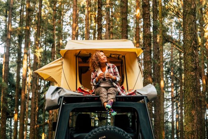 https://hilltopcamplembang.com/tempat-camping-di-lembang-bandung-murah/