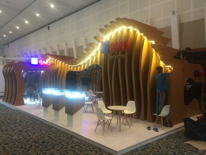 Jasa Booth Exhibition Jakarta: Booth Keren, Klien Puas, Budget Tetap Aman!