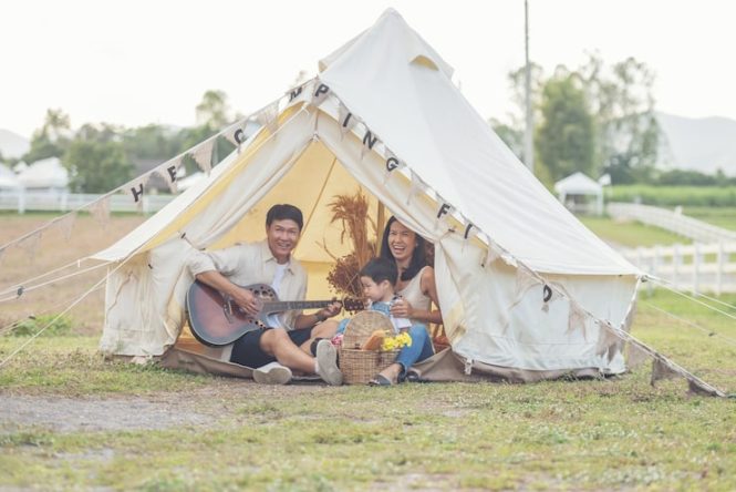 https://hilltopcamplembang.com/tempat-camping-di-lembang-bandung-murah/